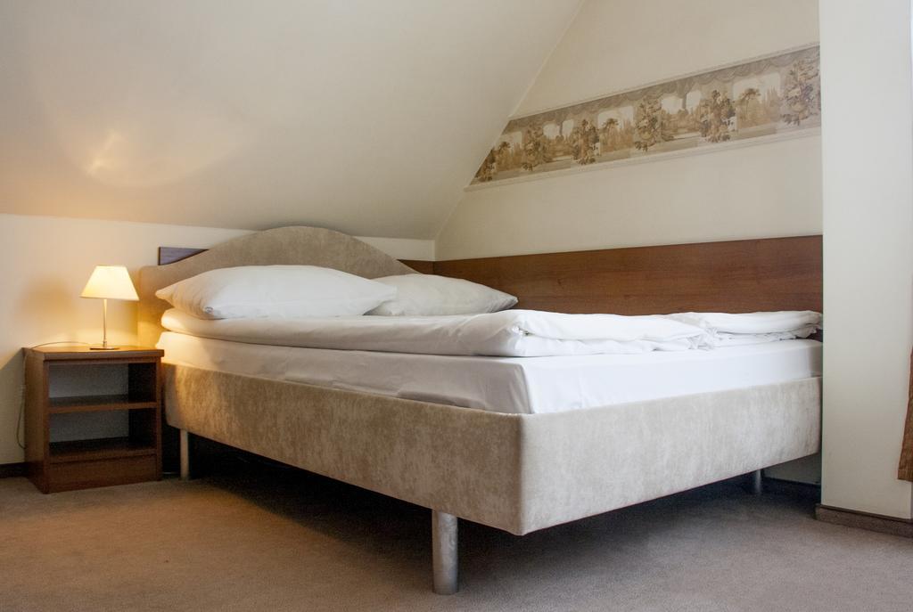 Hotel Cesarski - Kaiserhof Giżycko Kültér fotó
