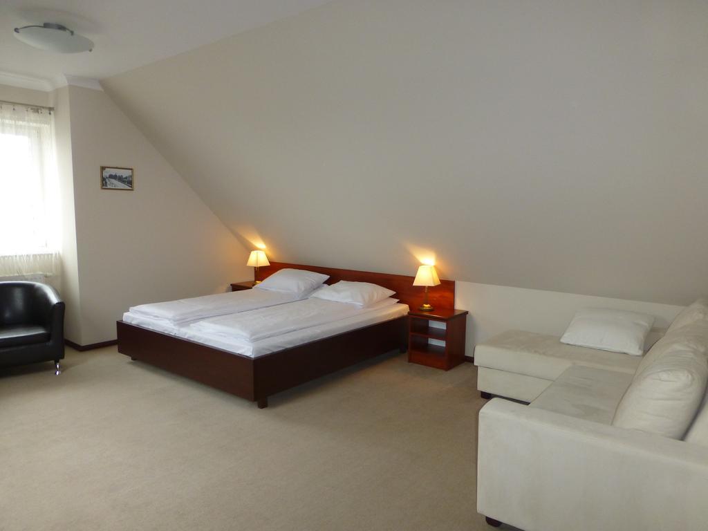 Hotel Cesarski - Kaiserhof Giżycko Kültér fotó