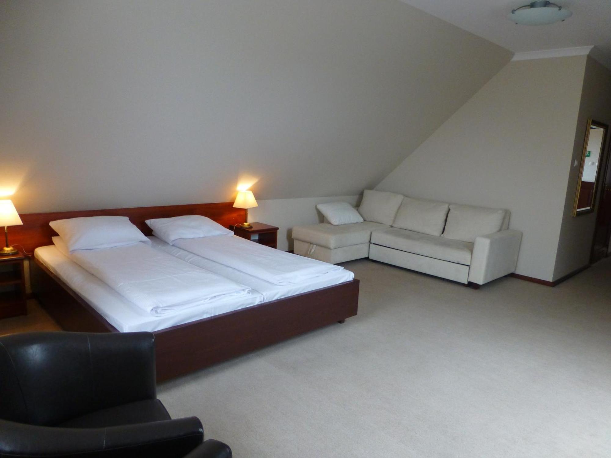 Hotel Cesarski - Kaiserhof Giżycko Kültér fotó