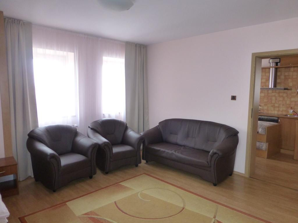 Hotel Cesarski - Kaiserhof Giżycko Kültér fotó