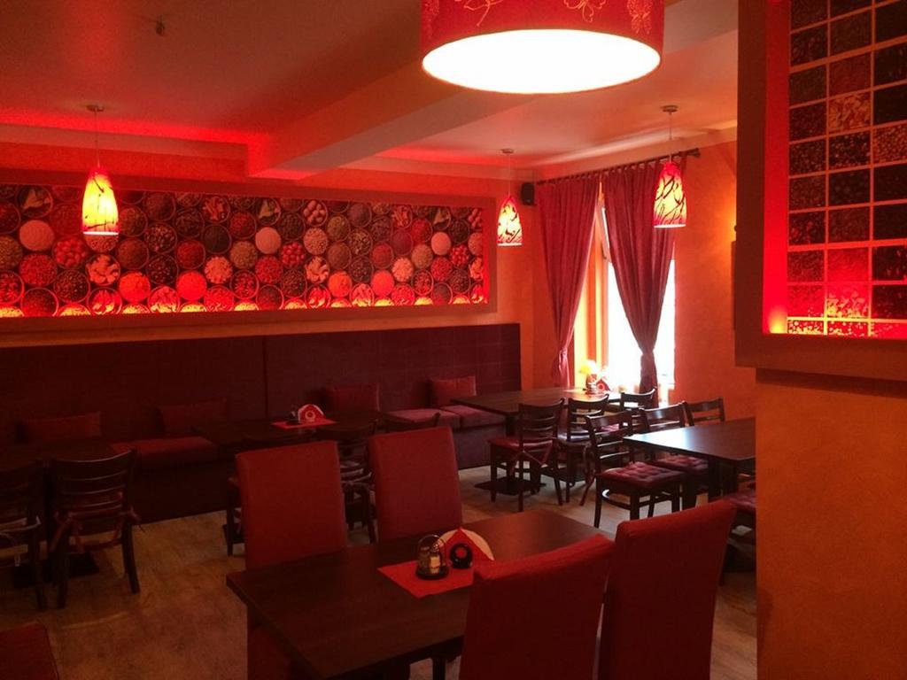 Hotel Cesarski - Kaiserhof Giżycko Kültér fotó