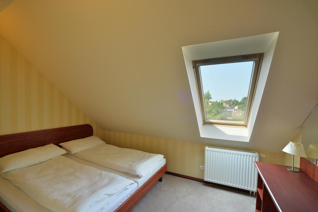 Hotel Cesarski - Kaiserhof Giżycko Szoba fotó